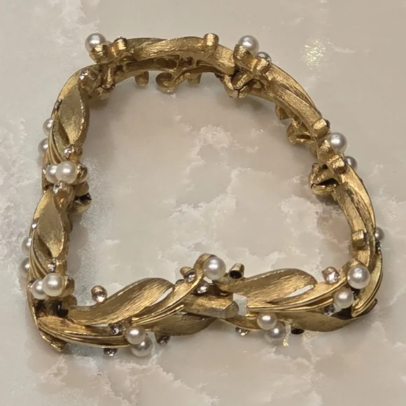 Crown Trifari Pearl & Crystal Bracelet 1950s Vintage Jewelry Floral - Picture 9 of 11